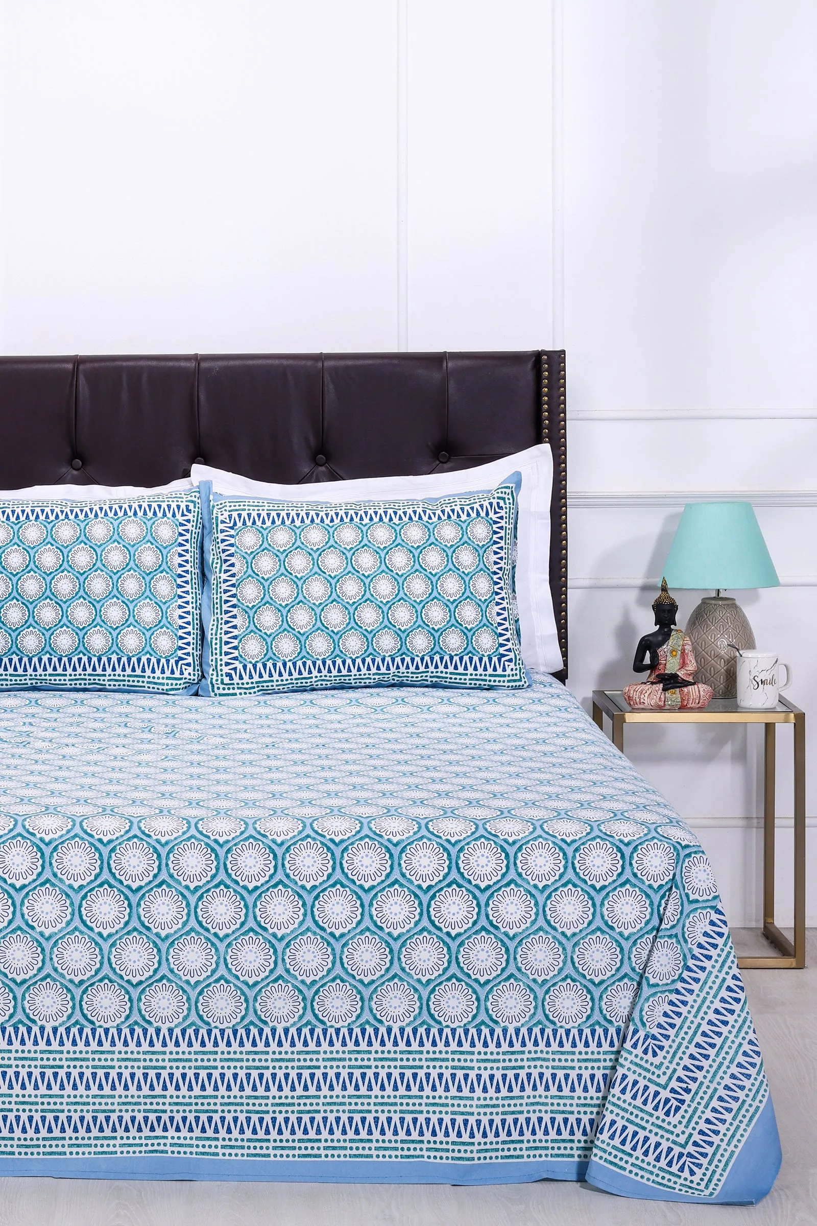 Alice Jaal Turquoise Cotton  Bedsheet