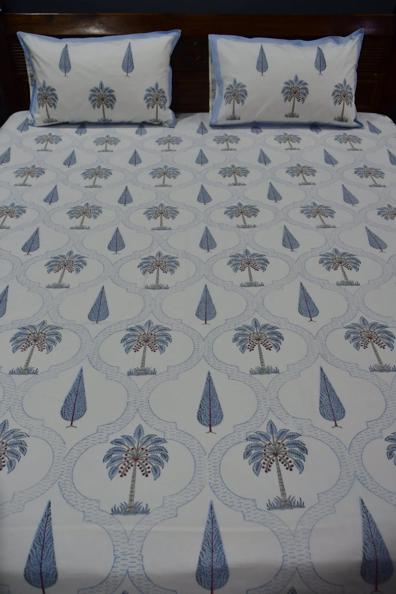 Blue Palm Hand Block Bedsheet