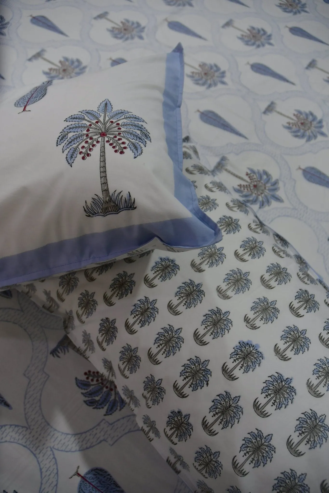 Blue Palm Hand Block Bedsheet