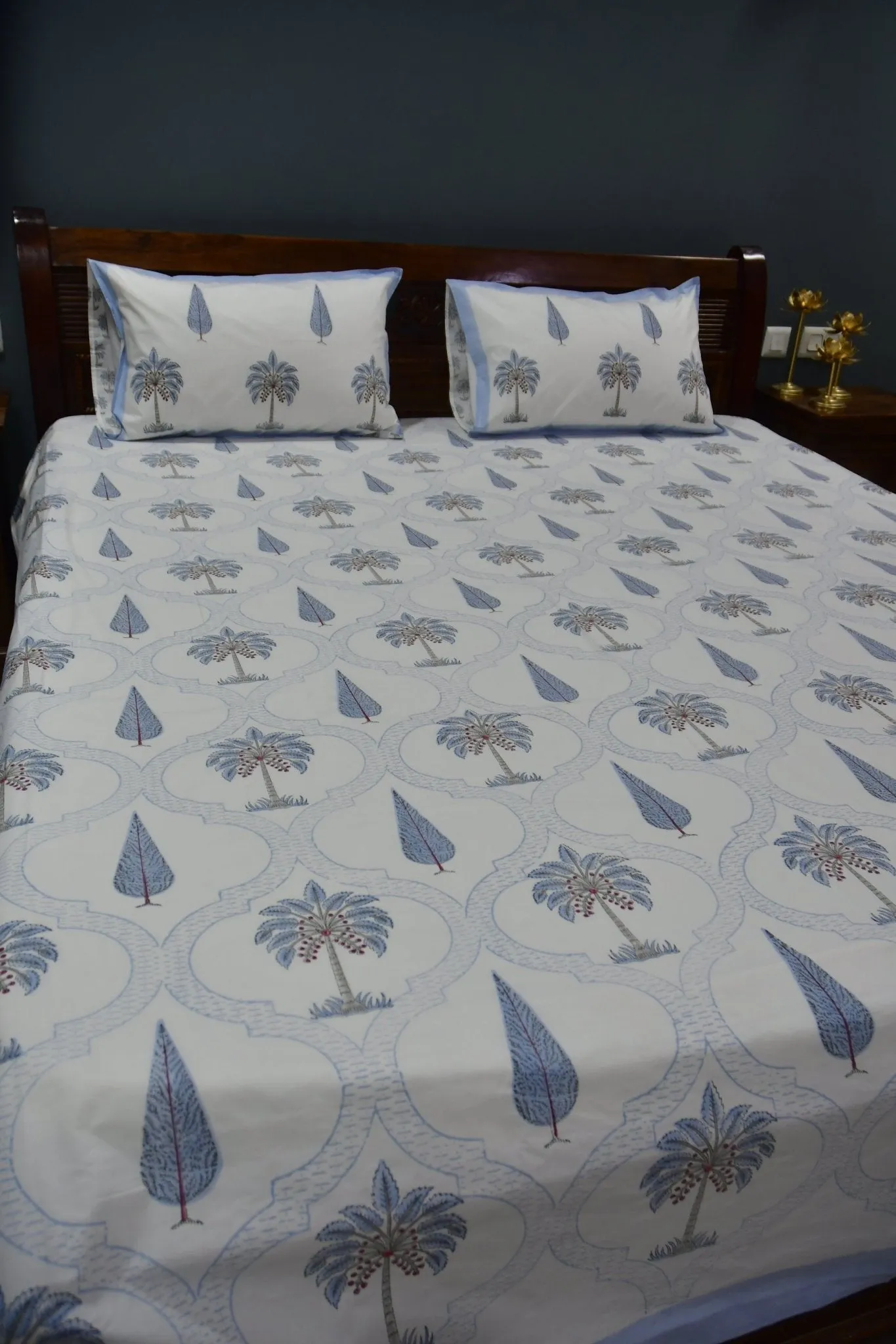 Blue Palm Hand Block Bedsheet