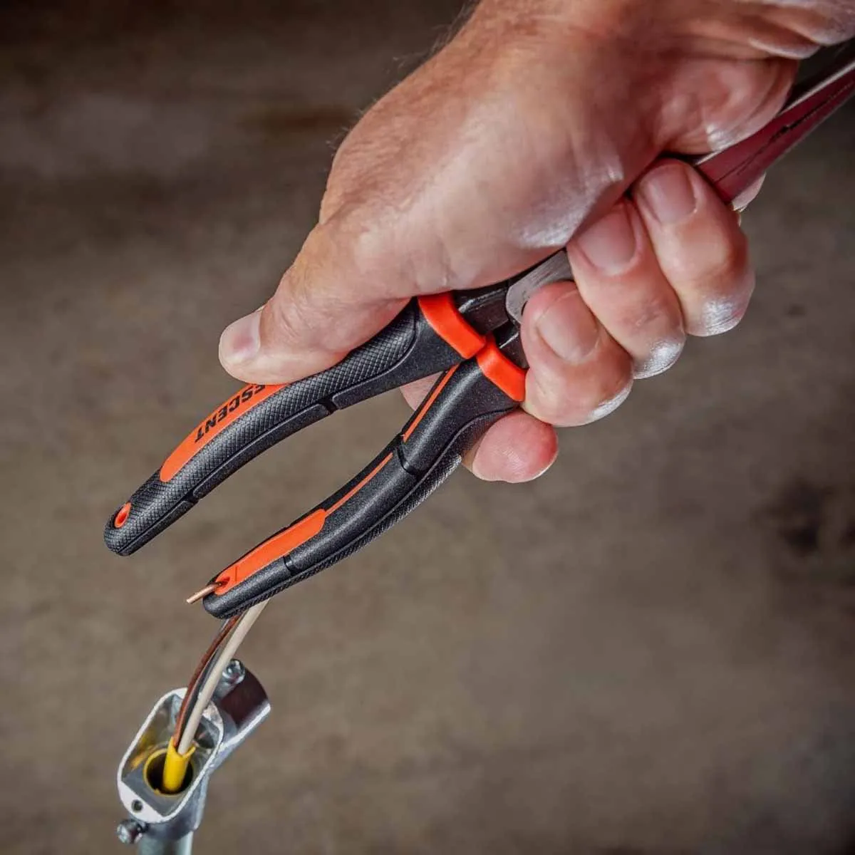 Crescent Z6548CG 8" Z2 Dual Material Long Nose Pliers