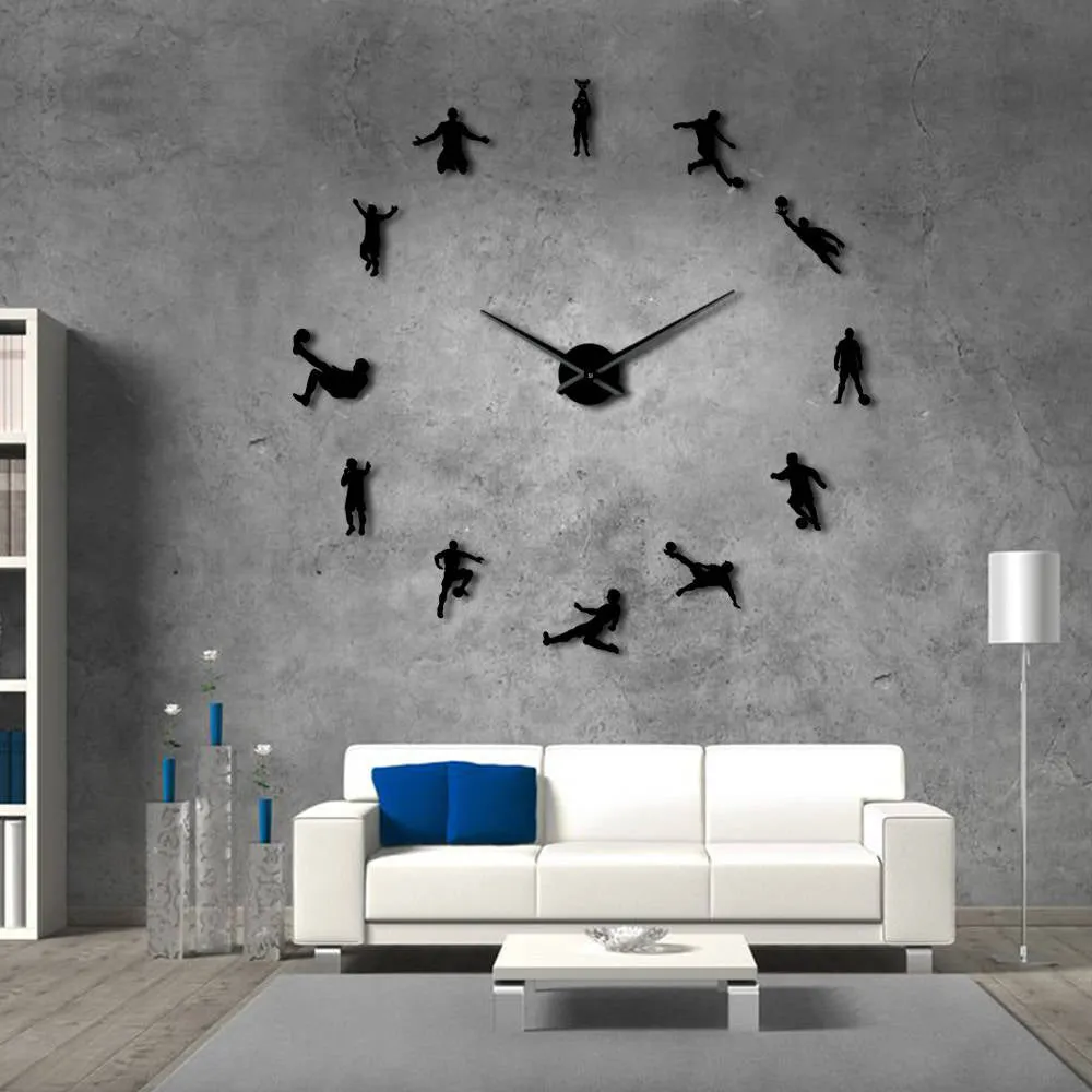 Football Players Contemporary DIY Oversized Wall Clock Soccer Game Large Clock Watch Kids Football Fans Living Room Wall Decor