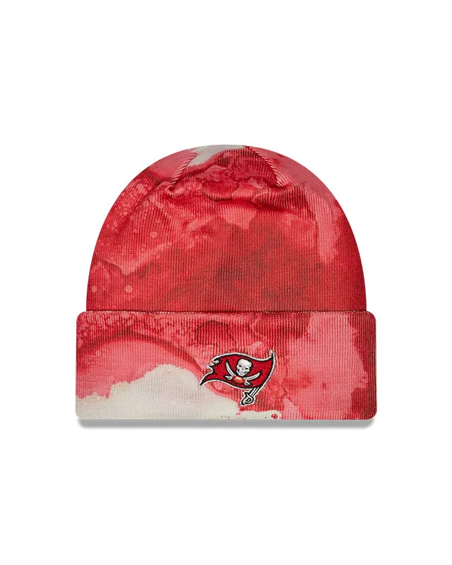 New Era Men's NFL Tampa Bay Buccaneers Sideline Ink Beanie Knit