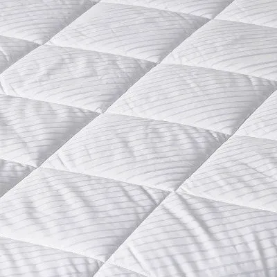 New - Queen Cooling  Mattress Pad - Casaluna