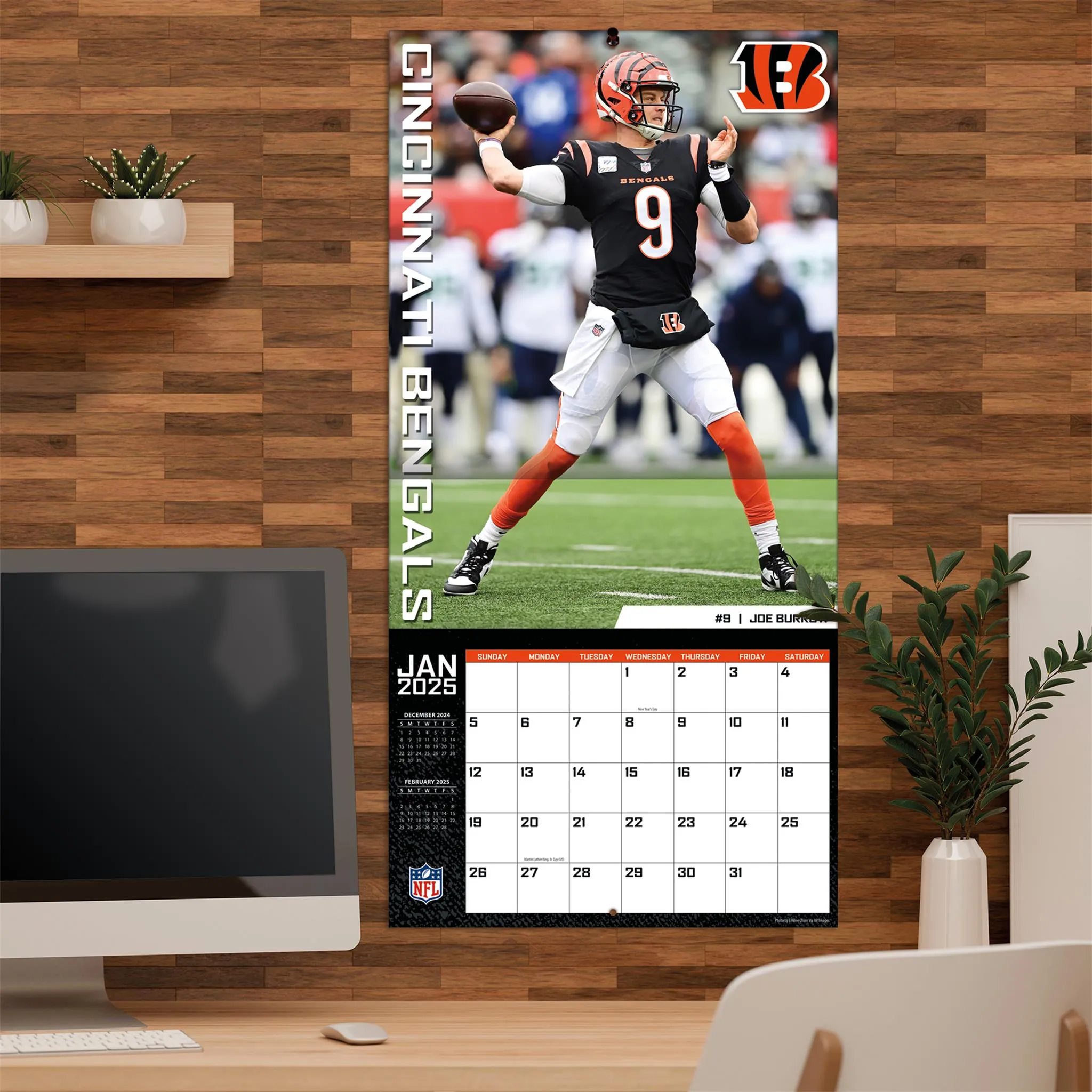 NFL Cincinnati Bengals Wall 2025 Calendar - Online Exclusive