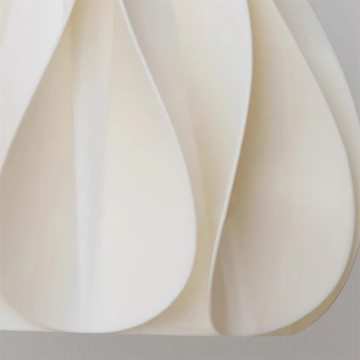 Novus Wall Lamp