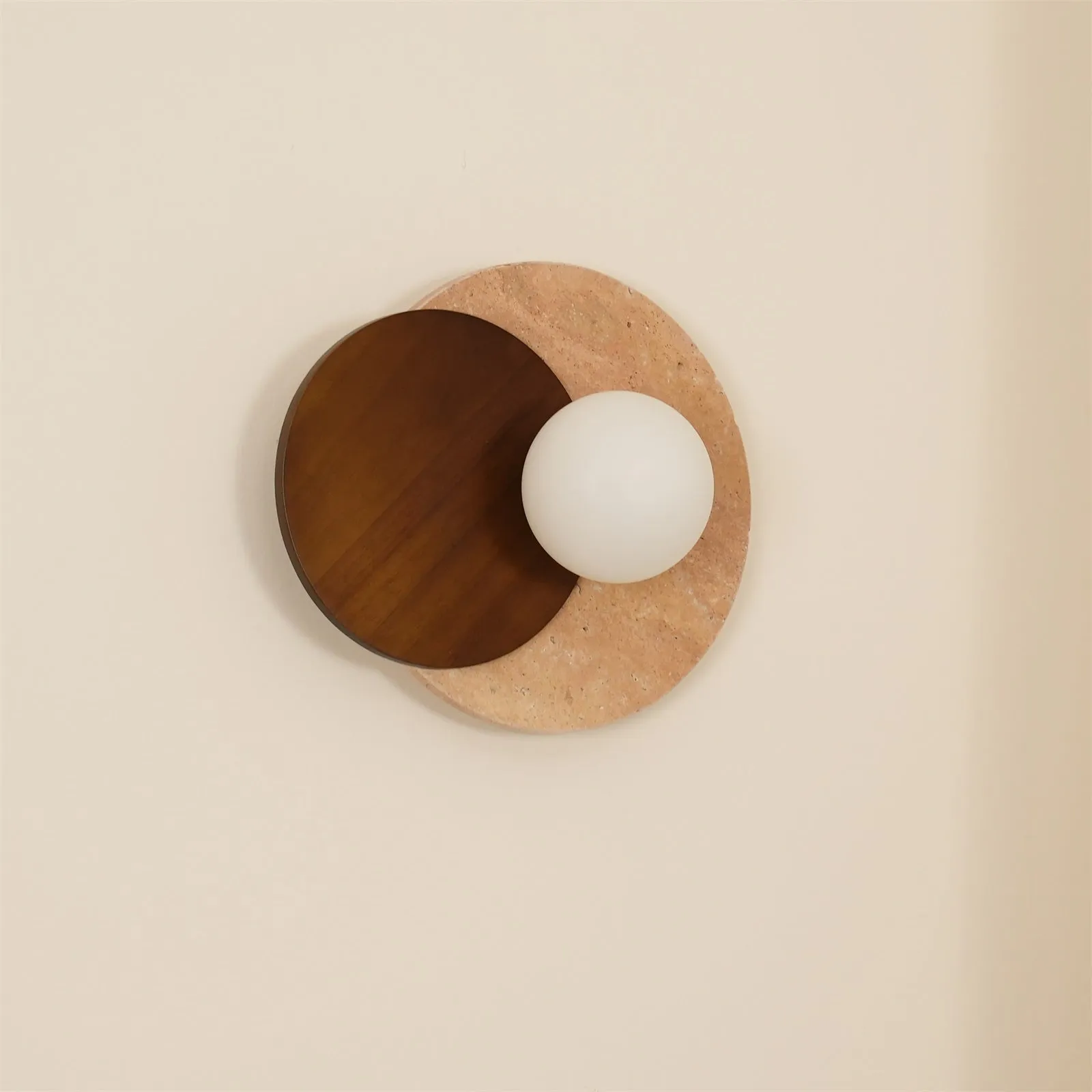 Ozora Wall Lamp