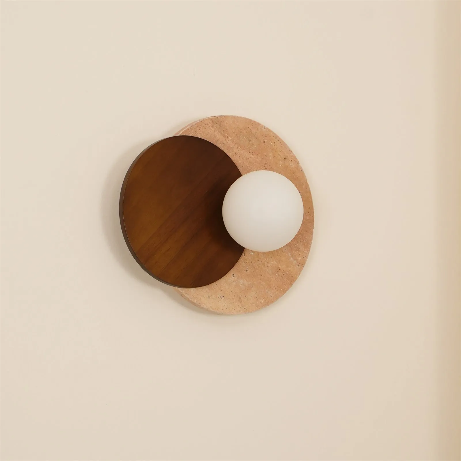 Ozora Wall Lamp