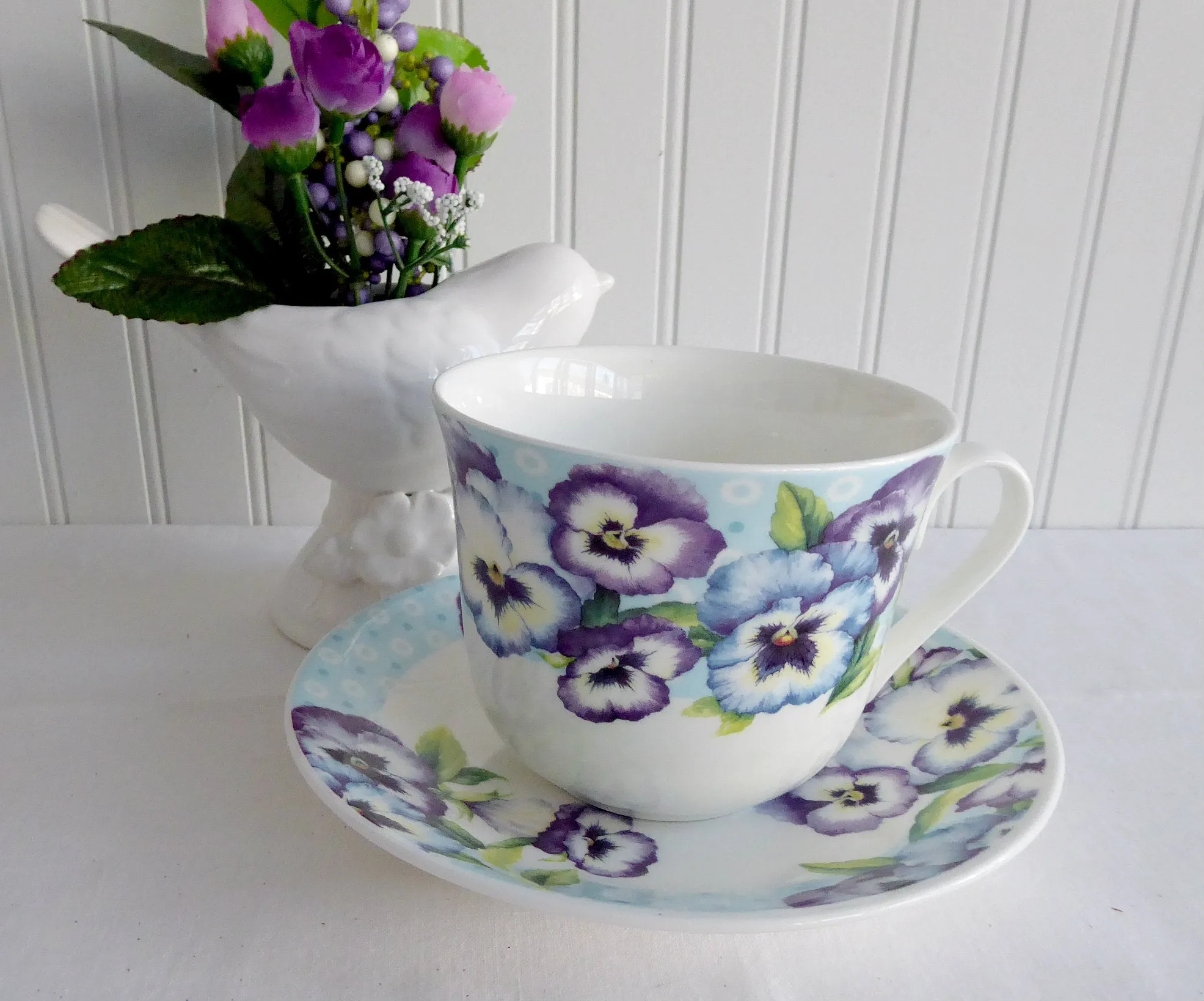 Pansy Garden Breakfast Size Cup And Saucer Roy Kirkham Blue Purple Pansies Bone China