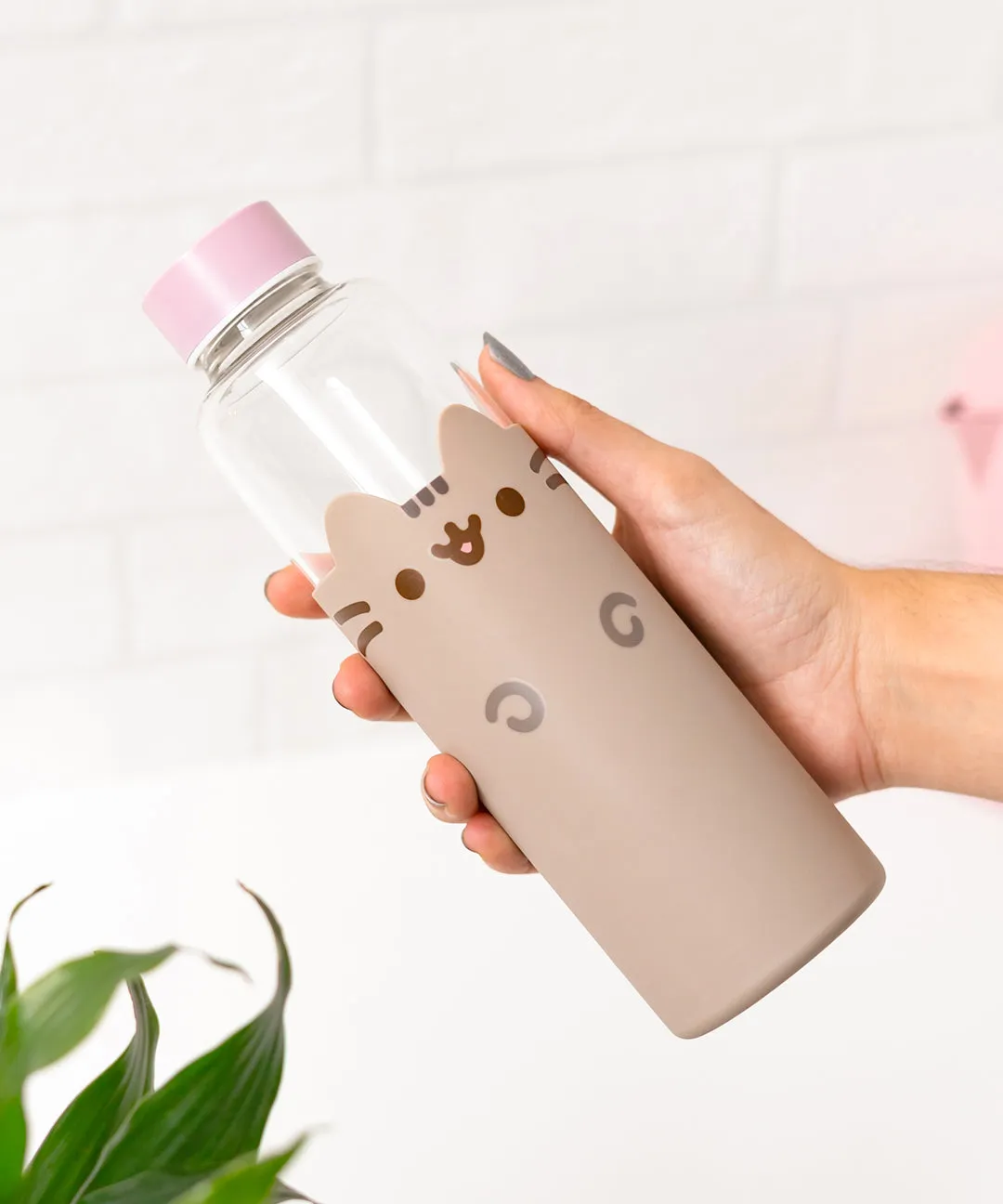 Pusheen Glass Water Bottle