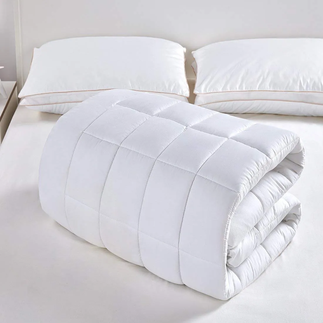 Queen mattress pad