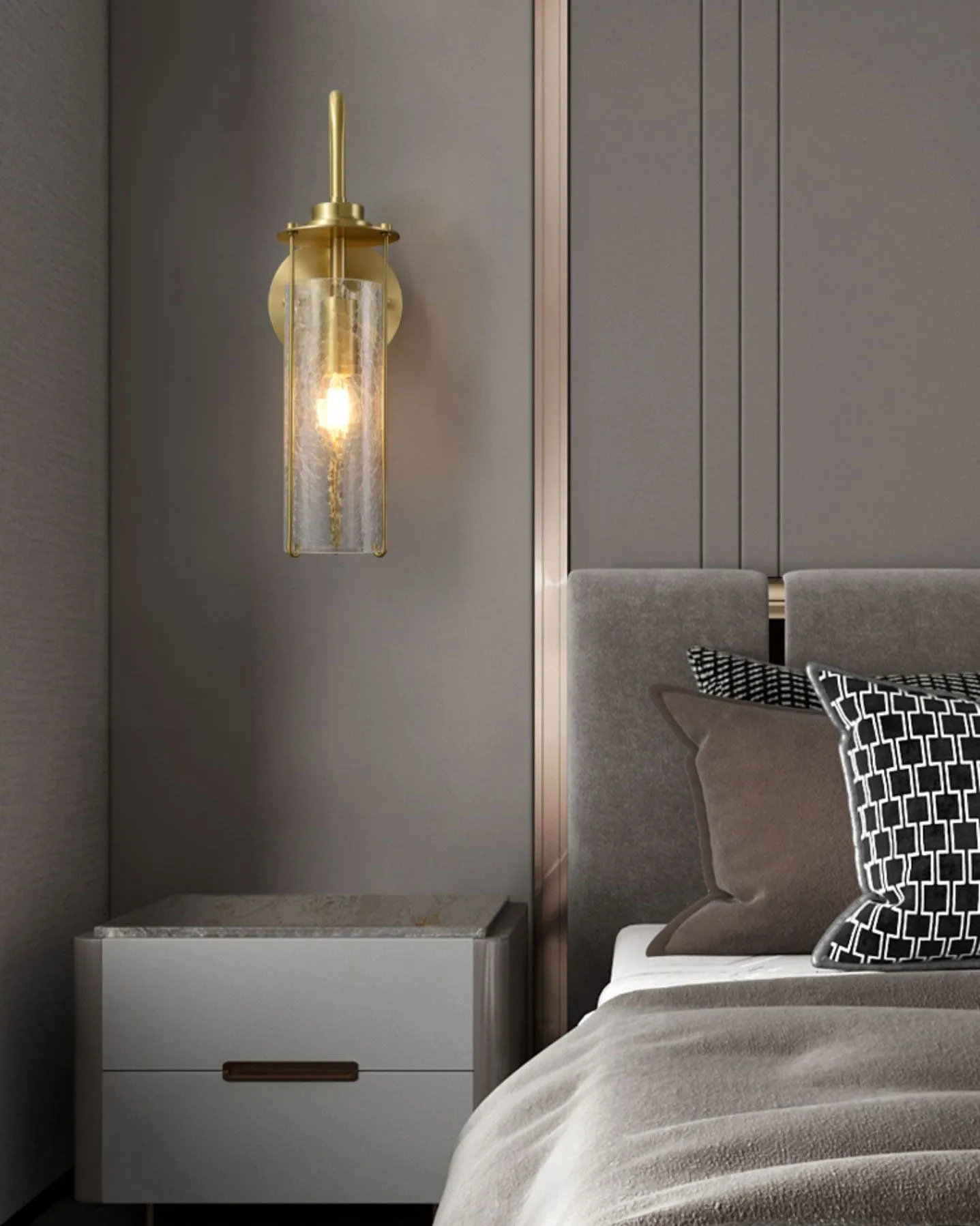 Skye Wall Lamp