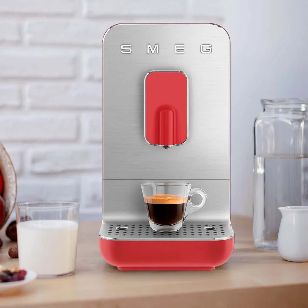 SMEG Fully Automatic Coffee Machine